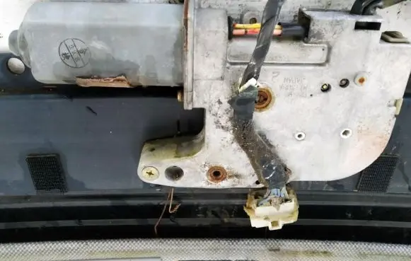 Mazda 626 Sunroof motor/actuator 