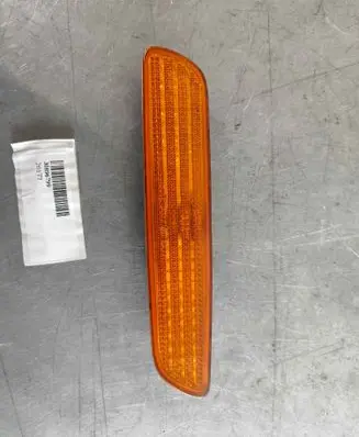 Volvo S40, V40 Front indicator light 30896799 30888129 30621937
