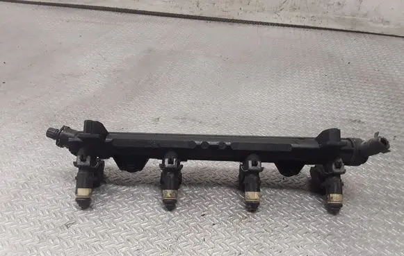 Fuel injectors set