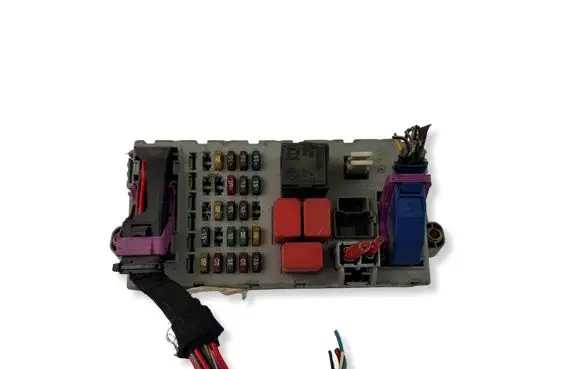 Lancia Ypsilon Fuse module 51733921