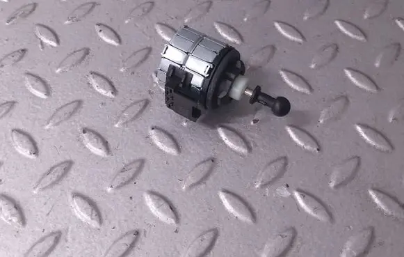 Mercedes-Benz A W177 Headlight level adjustment motor EGF0003 74775503AB 27072018H