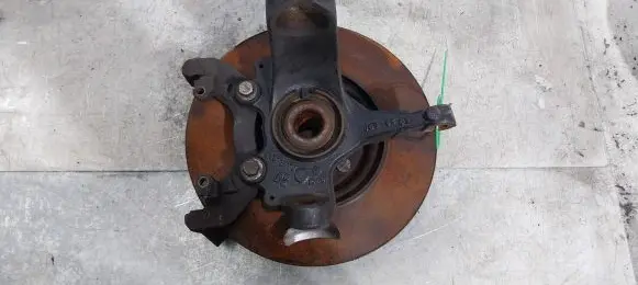 Ford C-MAX I Front wheel hub spindle knuckle 3M51-3K170
