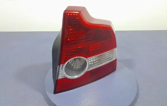 Volvo S40 Rear/tail lights 30698913
