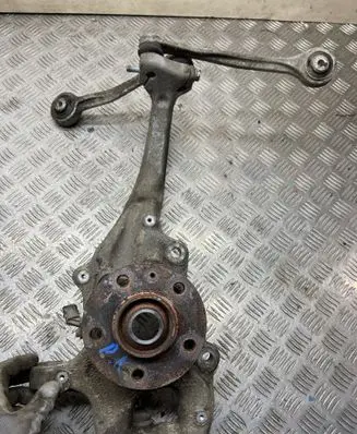 Audi A7 S7 4G Front wheel hub spindle knuckle 