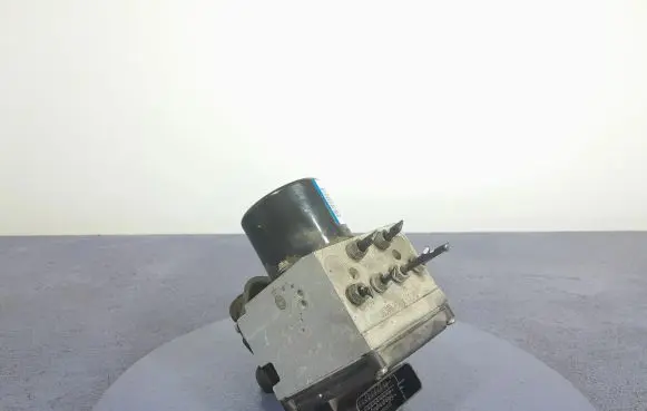 Volkswagen PASSAT B6 ABS Pump 3C0614109AE