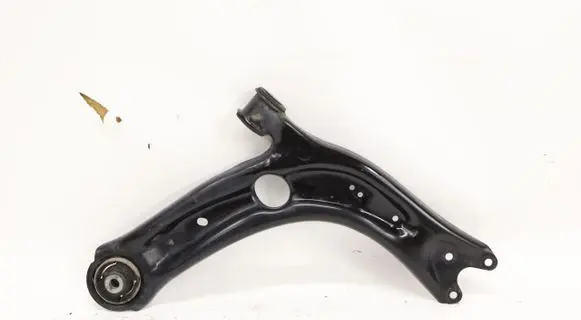 Skoda Superb B8 (3V) Front control arm 3Q0407154