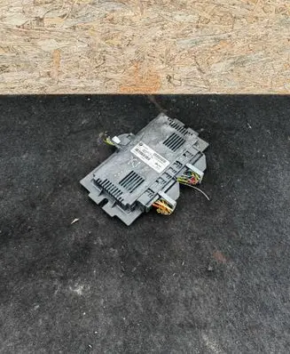 BMW X1 E84 Light module LCM 9308365