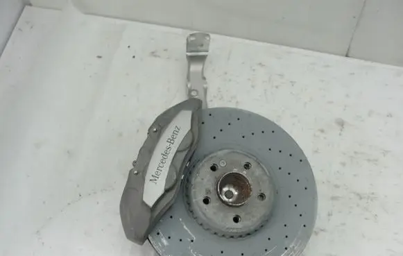 Mercedes-Benz GLC X253 C253 Front wheel hub