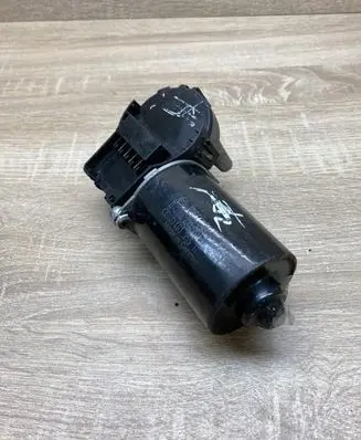 Audi A6 S6 C5 4B Wiper motor 0390241140