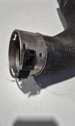 Volvo XC90 Intercooler hose/pipe 31657738