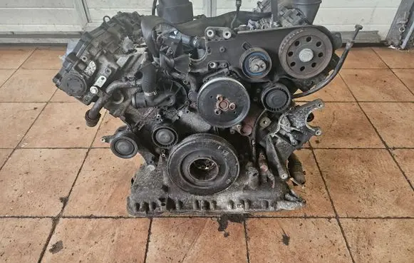 Audi A4 S4 B8 8K Engine