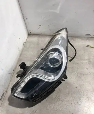 Hyundai i40 Headlight/headlamp 921013Z 921013ZXXX 921013Z090