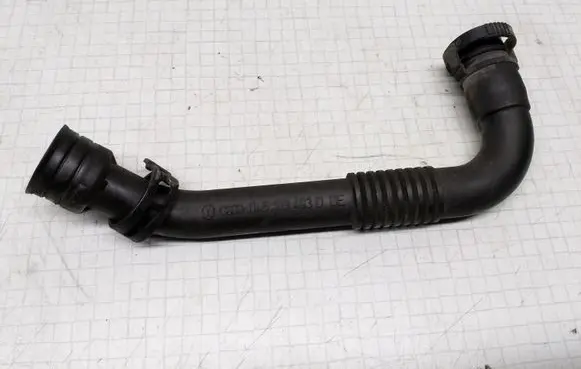 Seat Ibiza III (6L) Breather/breather pipe/hose 045103493D 045103493DDE