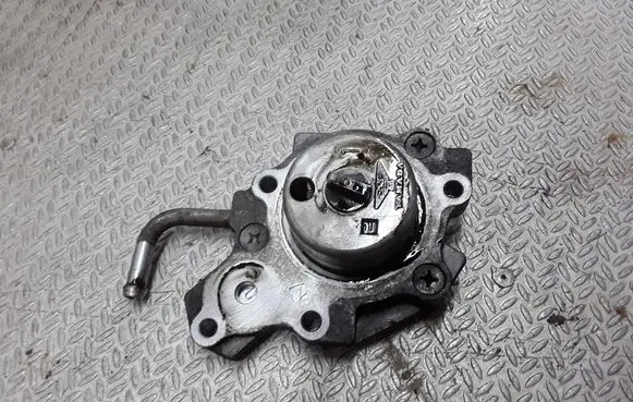 Subaru Forester SH Vacuum pump