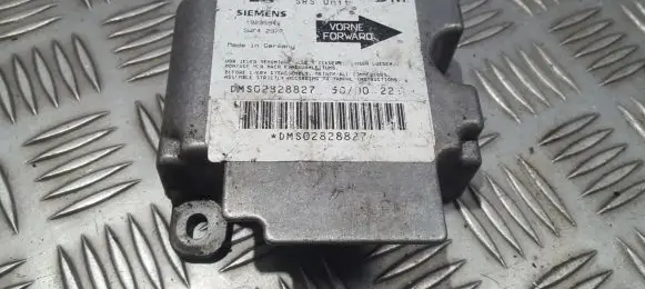 Opel Zafira A Airbag control unit/module 24416704 1923594