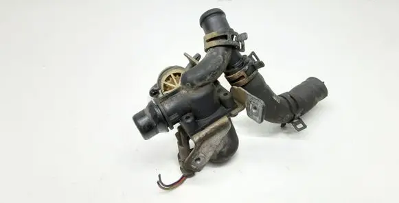 Mercedes-Benz C W204 Coolant heater control valve A6512000431