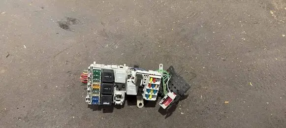 Volvo V70 Fuse box set 30656936