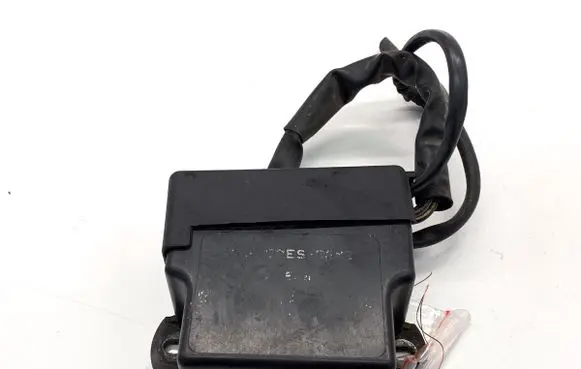 Mercedes-Benz 190 W201 other engine part