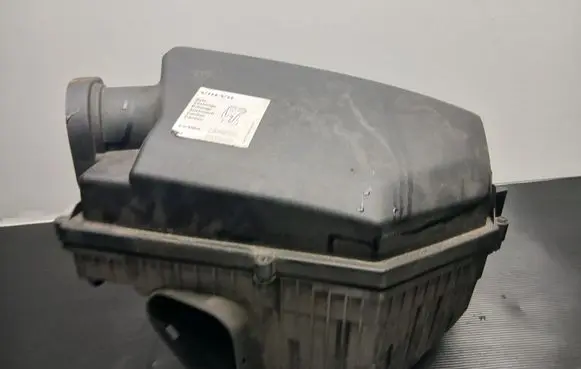 Volvo V60 Air filter box 30792196
