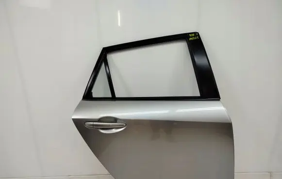 Mazda 3 II Rear door 