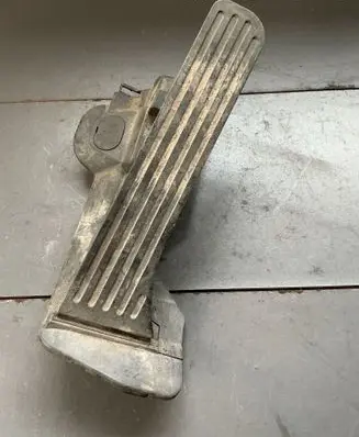 Volkswagen PASSAT B6 Accelerator throttle pedal 6PV00874500 1K2721503M