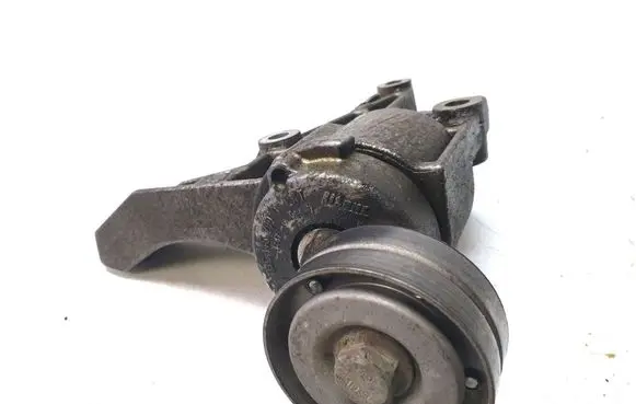 Skoda Yeti (5L) Alternator belt tensioner 03C145299