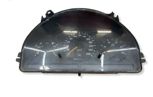 Mercedes-Benz ML W163 Speedometer (instrument cluster) A1635404011