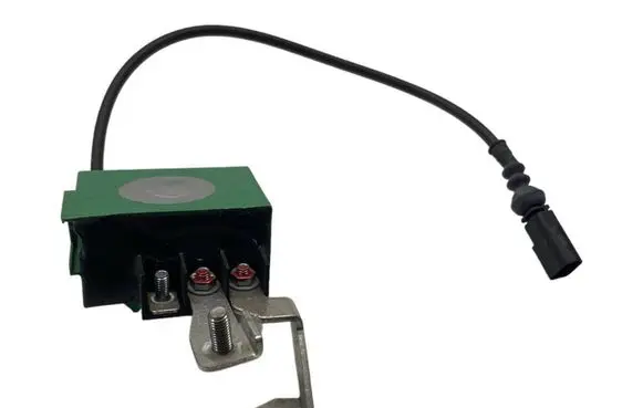 Volkswagen Touareg I Other relay 7L0943383B 08250101