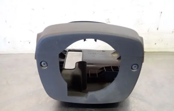 Toyota Urban Cruiser (XP110) Steering wheel column trim