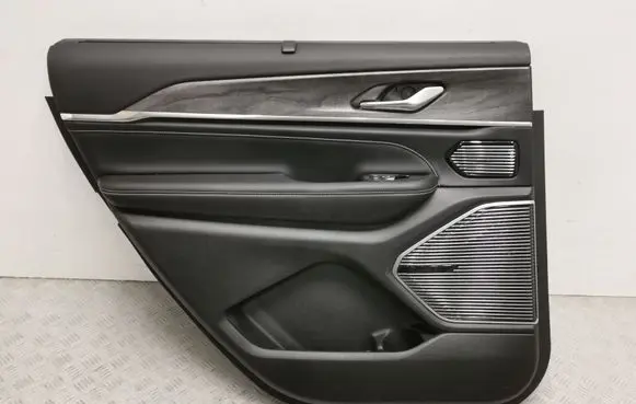 Jeep Grand Cherokee WL Rear door card panel trim 6XN49TX7AC