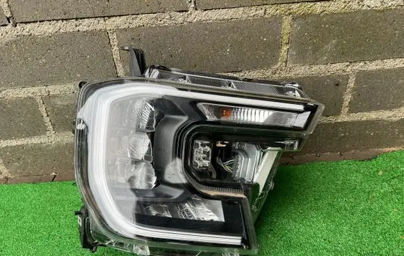 Ford Ranger Headlights/headlamps set N1WB13E014EB