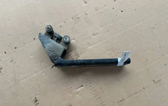 Renault Trafic II (X83) Sliding door middle roller runner 312372E