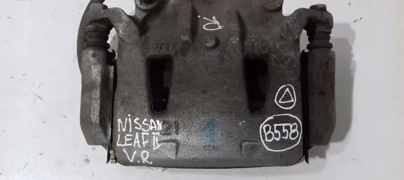 Nissan Leaf II (ZE1) Front brake caliper