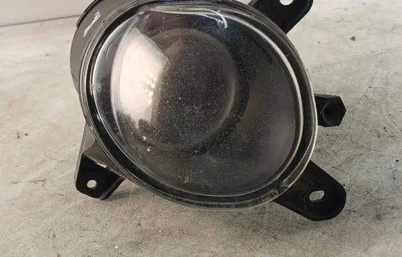 Volkswagen PASSAT B5.5 Front fog light 59701L