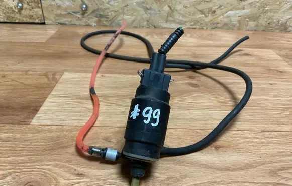 Nissan Micra Windscreen/windshield washer pump