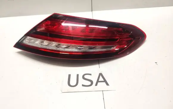 Rear/tail lights