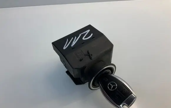 Mercedes-Benz E W211 Ignition lock 2115451008 33002207 9003934200206182