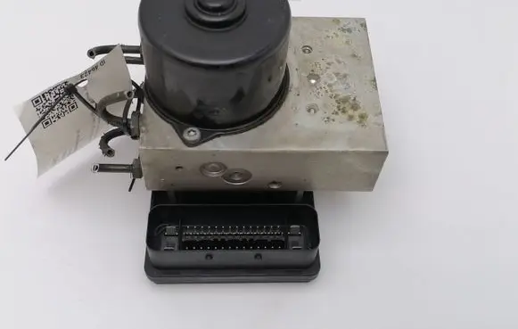 Mercedes-Benz C W203 ABS Pump A0365454132 A0064310412 10092515853