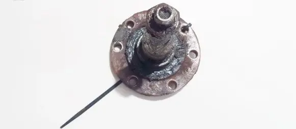 Audi 100 200 5000 C3 Stub axle 