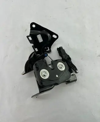 Mercedes-Benz E W212 Seat back rest lock catch A2129200277 723613