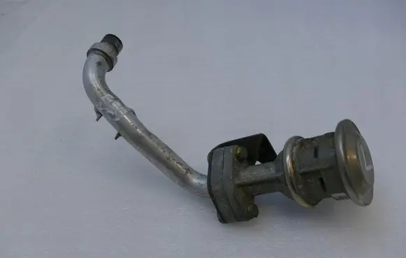 BMW 5 E60 E61 EGR valve 7508273