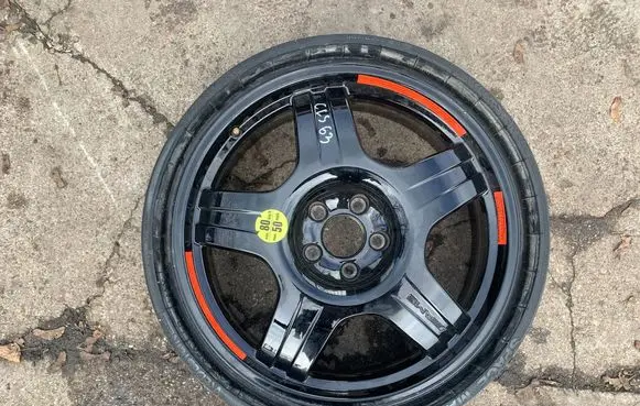 Mercedes-Benz CLS C218 X218 R19 spare wheel A2304012702