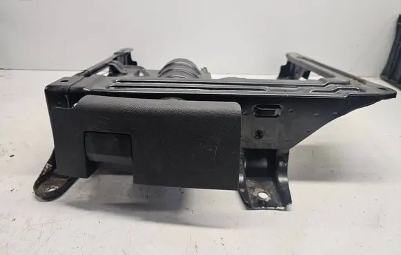 Audi Q7 4L Front passenger seat console base 7L0881678G
