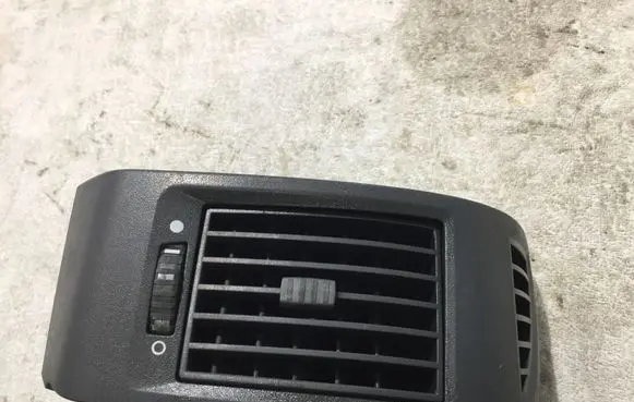 Fiat Ducato Dashboard side air vent grill/cover trim 385817