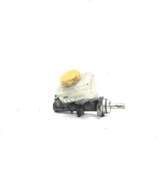 Subaru Outback Master brake cylinder