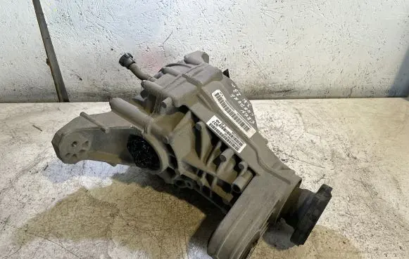 Jeep Grand Cherokee WL Rear differential P68378937AB T03UL2522K6145