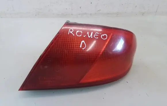 Alfa Romeo 166 Rear/tail lights