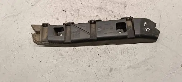Seat Altea XL Rear bumper mounting bracket 5P8807375