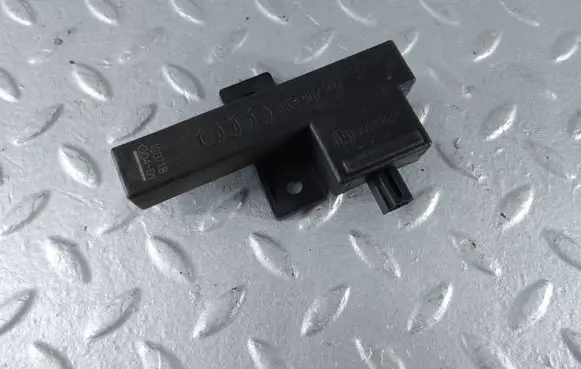 Keyless (KESSY) go control unit/module