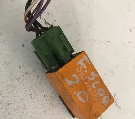 Ford Escort Other relay 232123